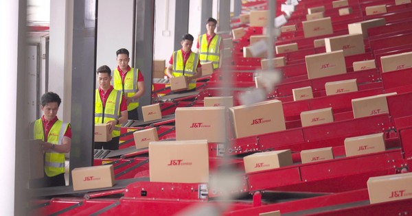 J&T Express tăng cường vận hành, đáp ứng nhu cầu bùng nổ dịp cuối năm