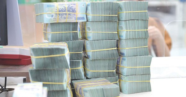 Ba ngân hàng lăn chốt trả cổ tức vào tuần tới, mức cao nhất lên tới 44,6%