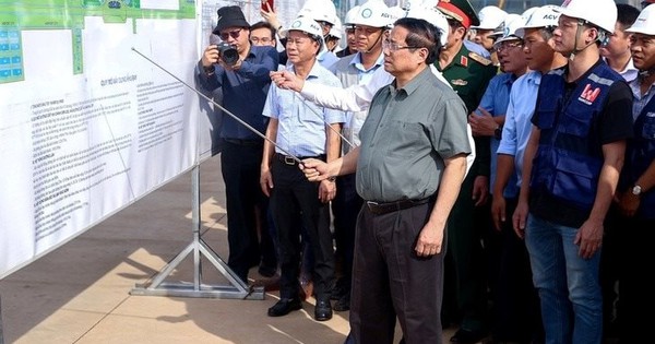 Thủ tướng lần thứ 9 đến kiểm tra siêu sân bay Long Thành 110.000 tỷ, giao nhiệm vụ cho ACV, Vietnam Airlines, Vietjet