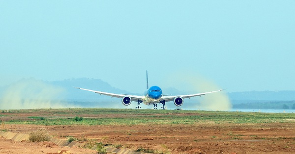 3 hãng hàng không nội địa cất cánh cùng sân bay Long Thành ngày 19/12