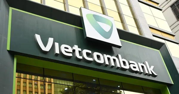 NHNN lấy ý kiến việc khen thưởng 3 cá nhân ở Vietcombank