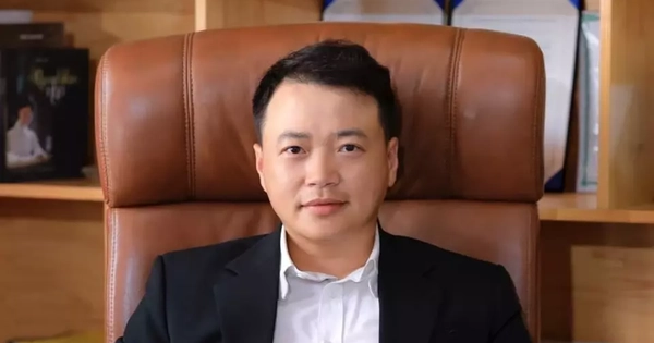 Khởi tố thêm tội danh trốn thuế với Shark Bình