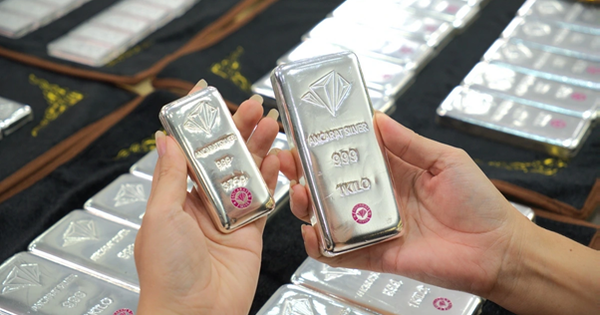 Giá bạc đồng loạt phục hồi