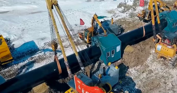 Giữa 'bão' trừng phạt, Nga 'bắt được vàng'