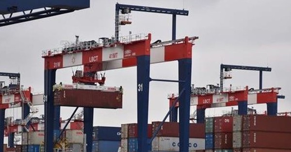 Mỹ thu hơn 200 tỷ USD từ thuế quan mới