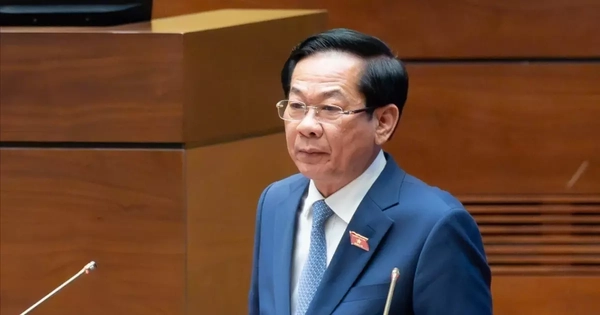 Bộ trưởng Nội vụ thông tin về '5 bảng lương và 9 chế độ phụ cấp mới'