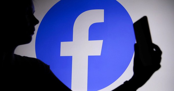 Facebook thử nghiệm thu tiền người dùng chia sẻ link