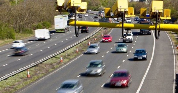 Lộ lỗi nghiêm trọng suốt 4 năm: Hàng nghìn tài xế tại đây bị camera giao thông phạt oan vì vi phạm tốc độ, Chính phủ phải bồi thường