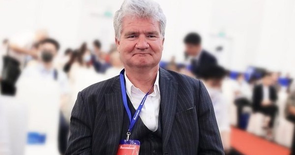 Quỹ ngoại “hô” VN-Index lên 3.200 điểm có cổ phiếu top 1 danh mục vừa tăng trần