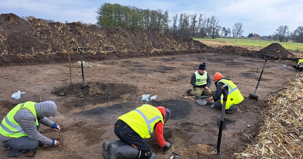 Phát hiện kho báu 7.000 năm tuổi khi đang xây sân bay mới, chuyên gia lập tức yêu cầu phong tỏa hiện trường