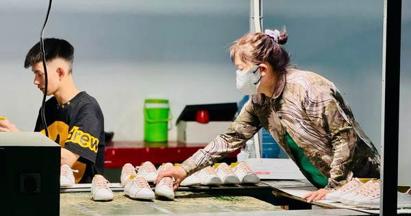 Tăng lương tối thiểu từ 1-1-2026: Doanh nghiệp phải điều chỉnh những khoản nào?