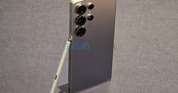 Ấn Độ triệt phá đường dây làm điện thoại Samsung giả "Made in Vietnam", lắp ráp từ phế liệu