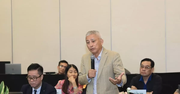 Xây dựng vùng phát thải thấp: Không chỉ là chuyện cấm xe xăng