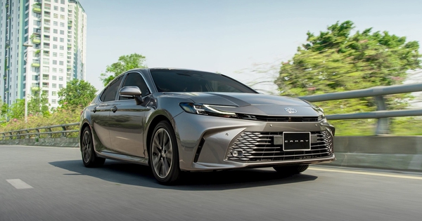 Toyota là thương hiệu duy nhất làm được một điều, bí quyết lại đến từ một điểm mà nhiều người cứ ngỡ là 'điểm trừ'