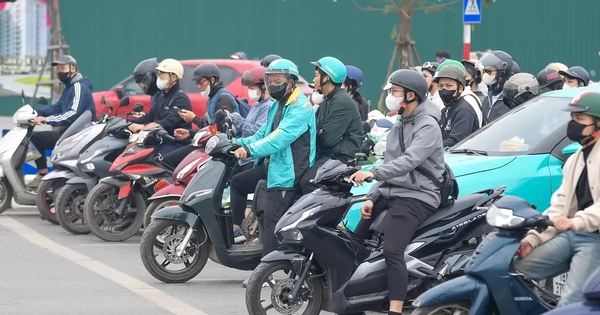 Hà Nội quy định màu nền riêng, gắn mã QR tích hợp cho xe điện