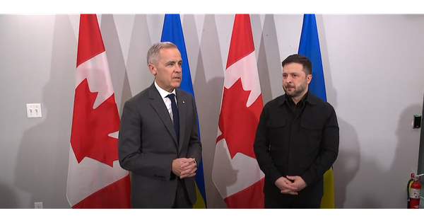 Trên đường đến Mỹ, tổng thống Ukraine nhận “tin vui”