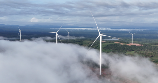 "Mỏ vàng xanh" xuyên biên giới của bầu Hiển đạt cột mốc lịch sử: Điện sạch từ Lào đang "chảy" về Việt Nam