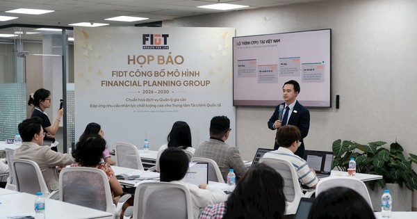 Trước mỏ vàng 800 tỷ USD tài sản của người Việt, Chủ tịch FIDT tuyên bố ngừng "sống" chỉ bằng tiền hoa hồng