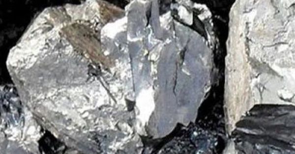 Giá nickel đạt mốc kỷ lục của 9 tháng