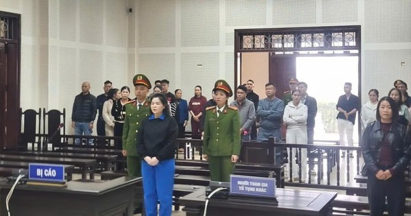 Người phụ nữ lừa đảo hơn 31 tỉ đồng để "nướng" vào cờ bạc