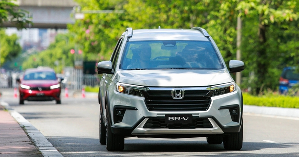 5 mẫu xe gầm cao đáng mua nhất tầm giá 750 triệu