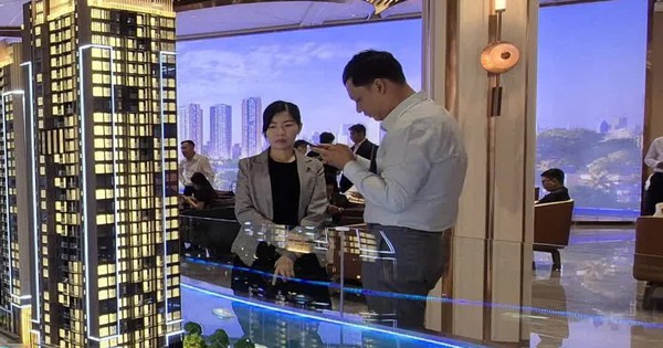 Người mua nhà 'quay đầu' vì lãi vay tăng cao