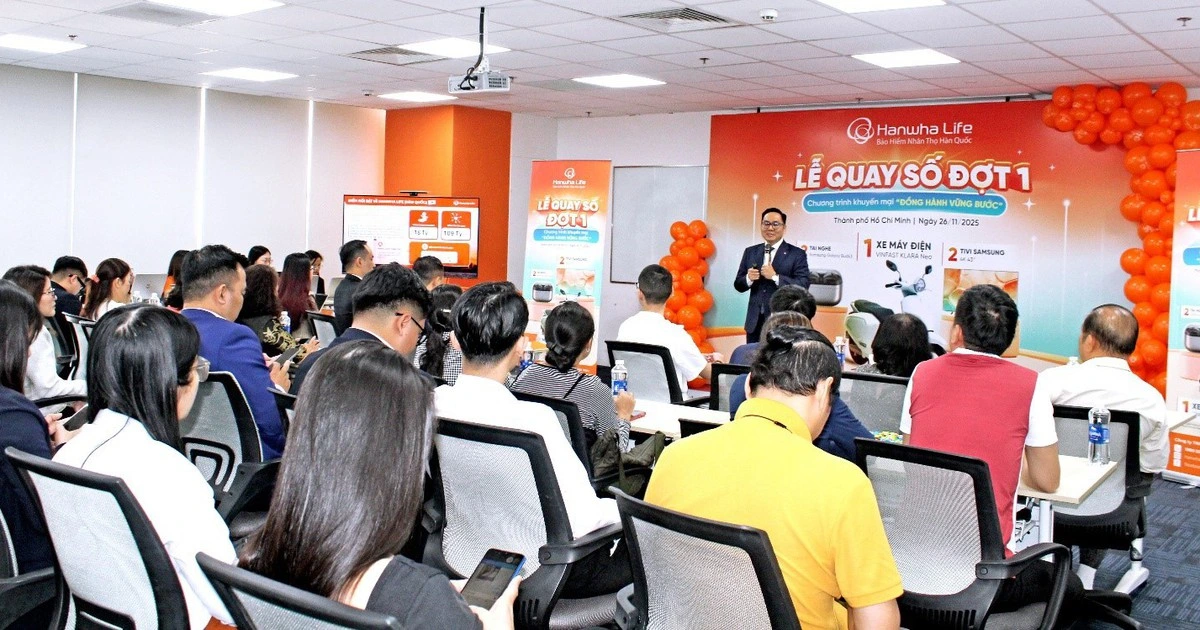 Hanwha Life công bố khách hàng trúng thưởng đợt đầu chương trình ‘Đồng hành vững bước’