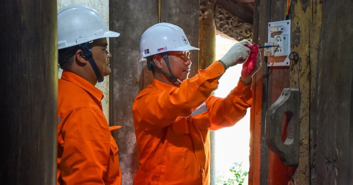 EVNHANOI triển khai 5 dịch vụ điện gia tăng