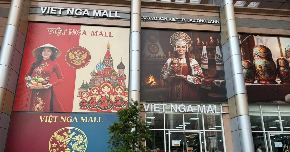 Việt Nga Mall: Điểm check-in ‘trời Tây’ mới, thiên đường đồ đông ‘chất lừ’ cho giới trẻ