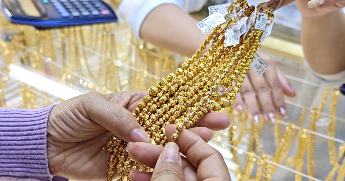 Sở giao dịch hàng hóa có kim loại quý hiếm trừ vàng