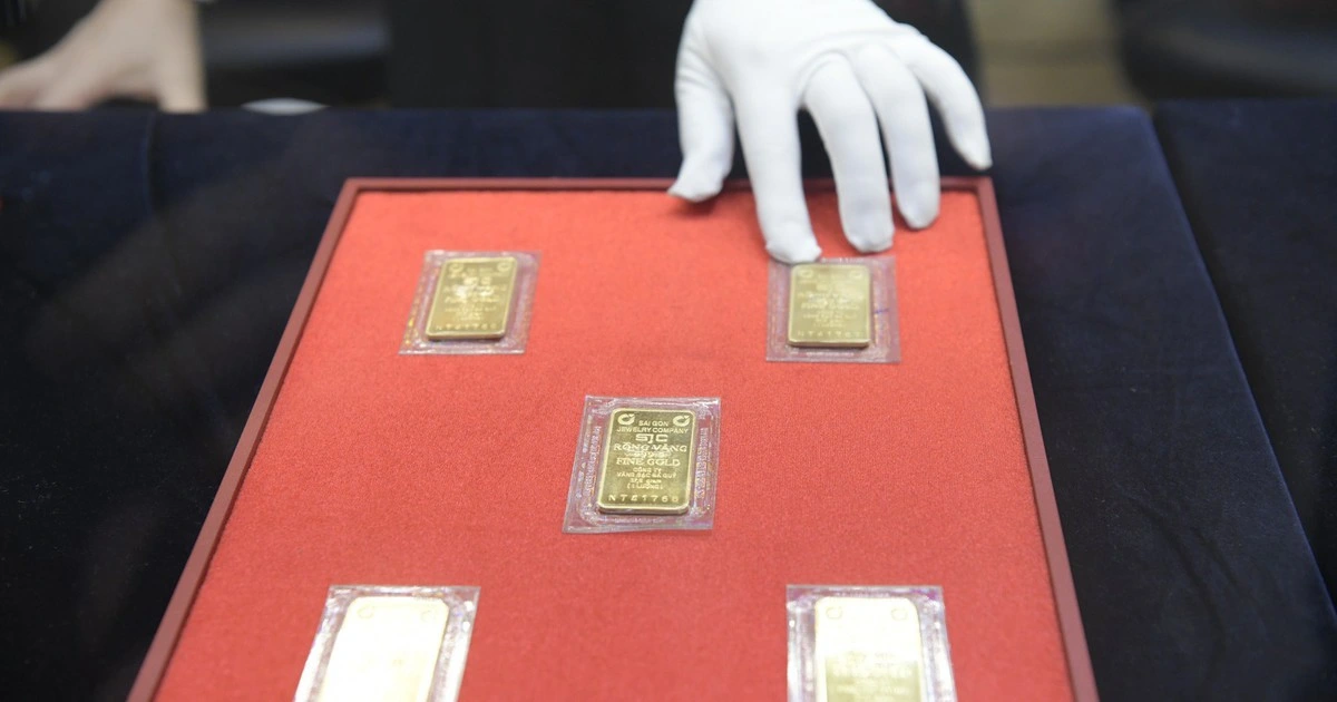 Giá vàng hôm nay 11.12.2025: Nhảy vọt lên trên 155 triệu đồng