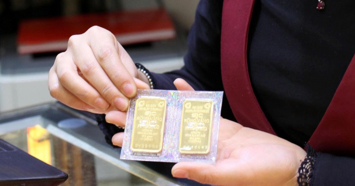 Giá vàng hôm nay 1.12.2025: Tăng lên mức kỷ lục