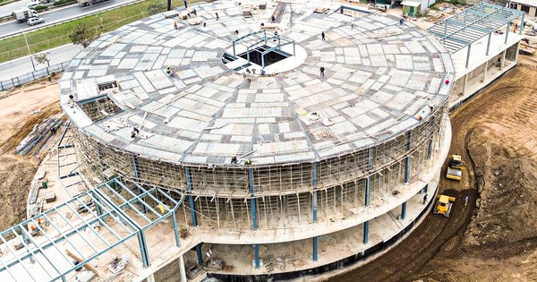 Mục sở thị bến xe khách đầu tiên của Hà Nội có hầm gửi 5.000m² sắp hoàn thành