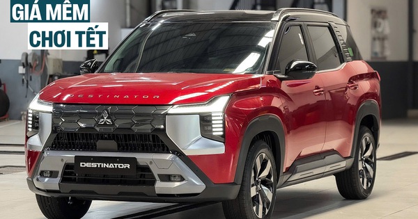 Thêm kèo mua Mitsubishi Destinator giá mềm chơi Tết: Thực tế còn từ 745 triệu đồng, vẫn rẻ hơn Territory