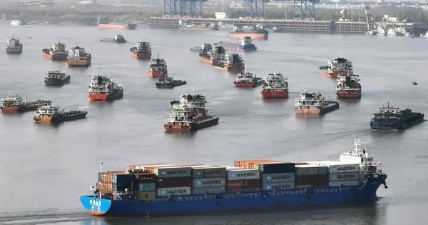 Sông Dương Tử (Trung Quốc) là tuyến đường thủy nội địa nhộn nhịp nhất thế giới