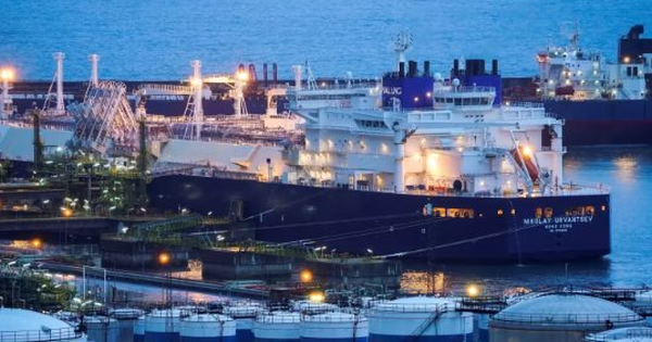 Dầu Nga đón cú sốc lớn