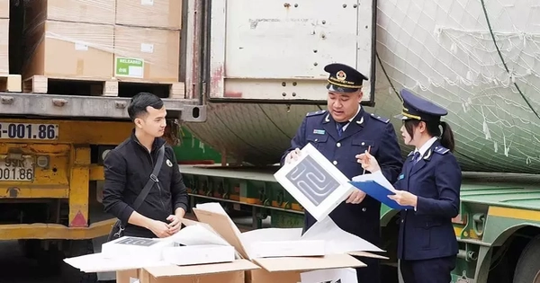 Thu ngân sách hải quan năm 2025 vượt xa dự toán, nguồn nào lớn nhất?