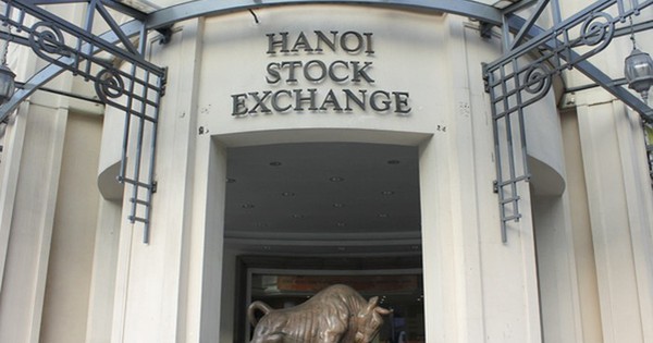 Gia hạn thời gian chuyển cổ phiếu từ HNX sang HoSE đến cuối năm 2026