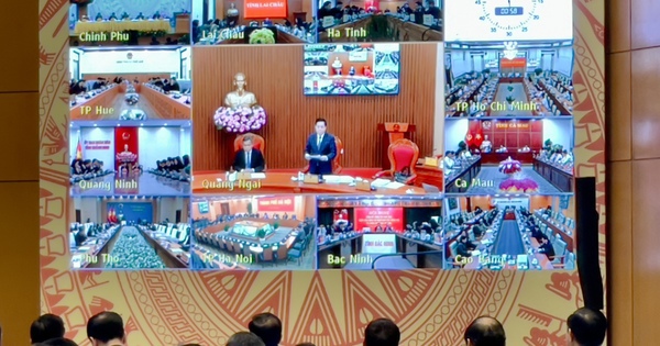 Khai mở động lực mới, kiên định mục tiêu tăng trưởng 2 con số