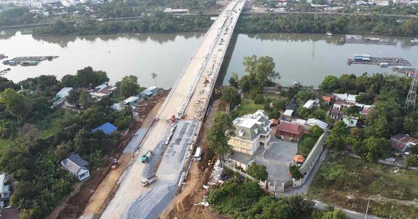 Hình ảnh tuyến đường trục trung tâm qua siêu phường ở Đồng Nai sắp thông xe