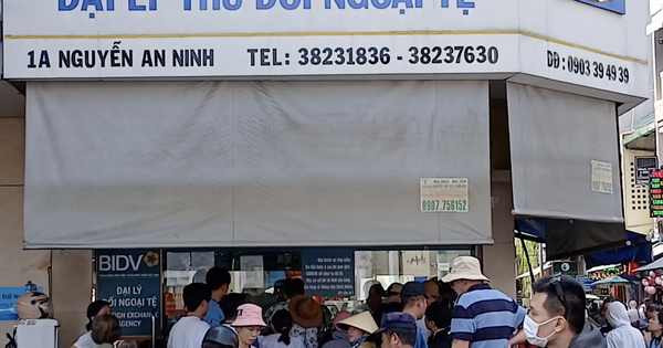 Người dân đổi USD ở đâu để tránh bị phạt nặng?