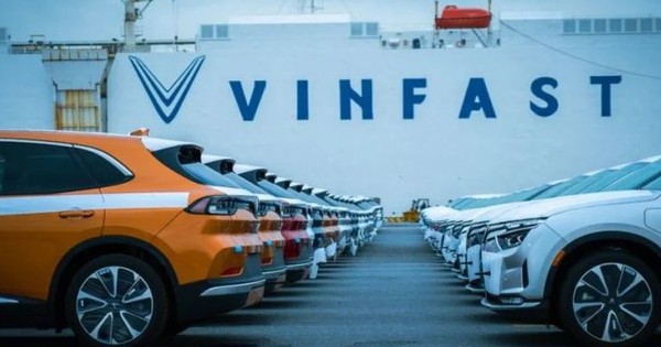 VinFast tăng vốn điều lệ vượt Vingroup