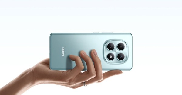 Một nhà bán lẻ 'chơi lớn' tặng gói bảo hành 4 năm cho người mua mẫu điện thoại Xiaomi này