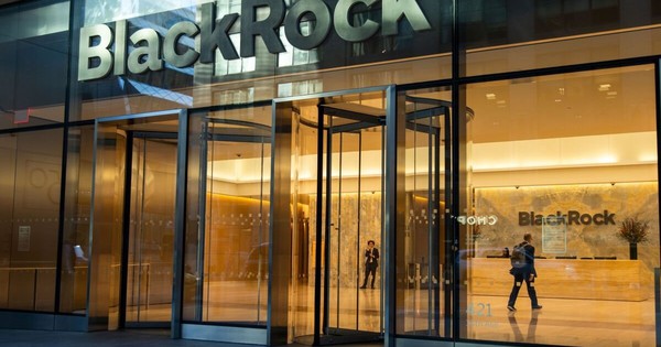 “Gã khổng lồ” 13 nghìn tỷ USD BlackRock gọi tên Việt Nam trong nhóm mới nổi, chỉ ra các chủ đề ưu tiên đầu tư