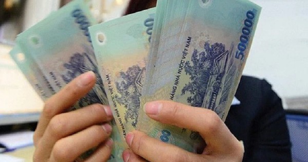 Doanh nghiệp cấp tập lo thưởng Tết 2026: Có nơi chi tới 100 triệu đồng/người