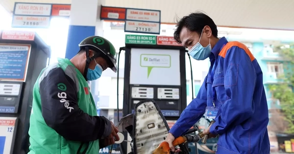 Giá xăng tăng sau 5 phiên giảm liên tiếp