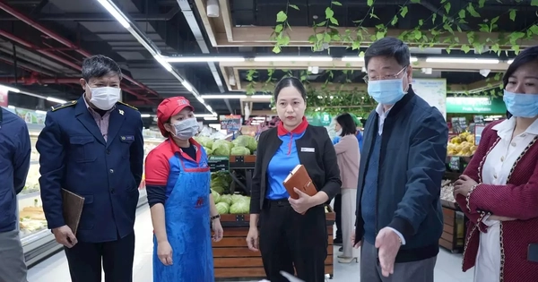 Hà Nội: Phát hiện nhiều sản phẩm tươi sống tại siêu thị không có hạn sử dụng