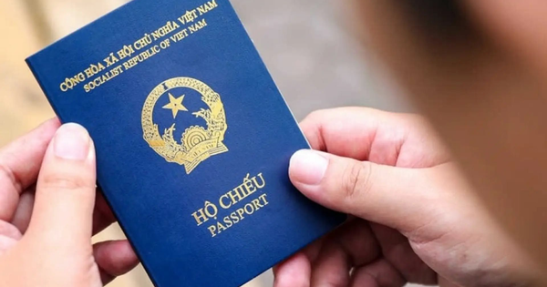 Lãnh đạo một công ty chứng khoán sẽ ra nước ngoài sinh sống