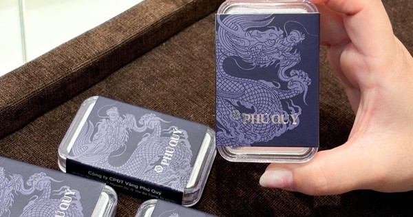 Bạc chạm ngưỡng 100 triệu/kg sắp không còn là chuyện đùa