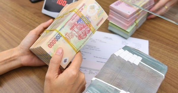 Sacombank tăng mạnh lãi suất tiết kiệm